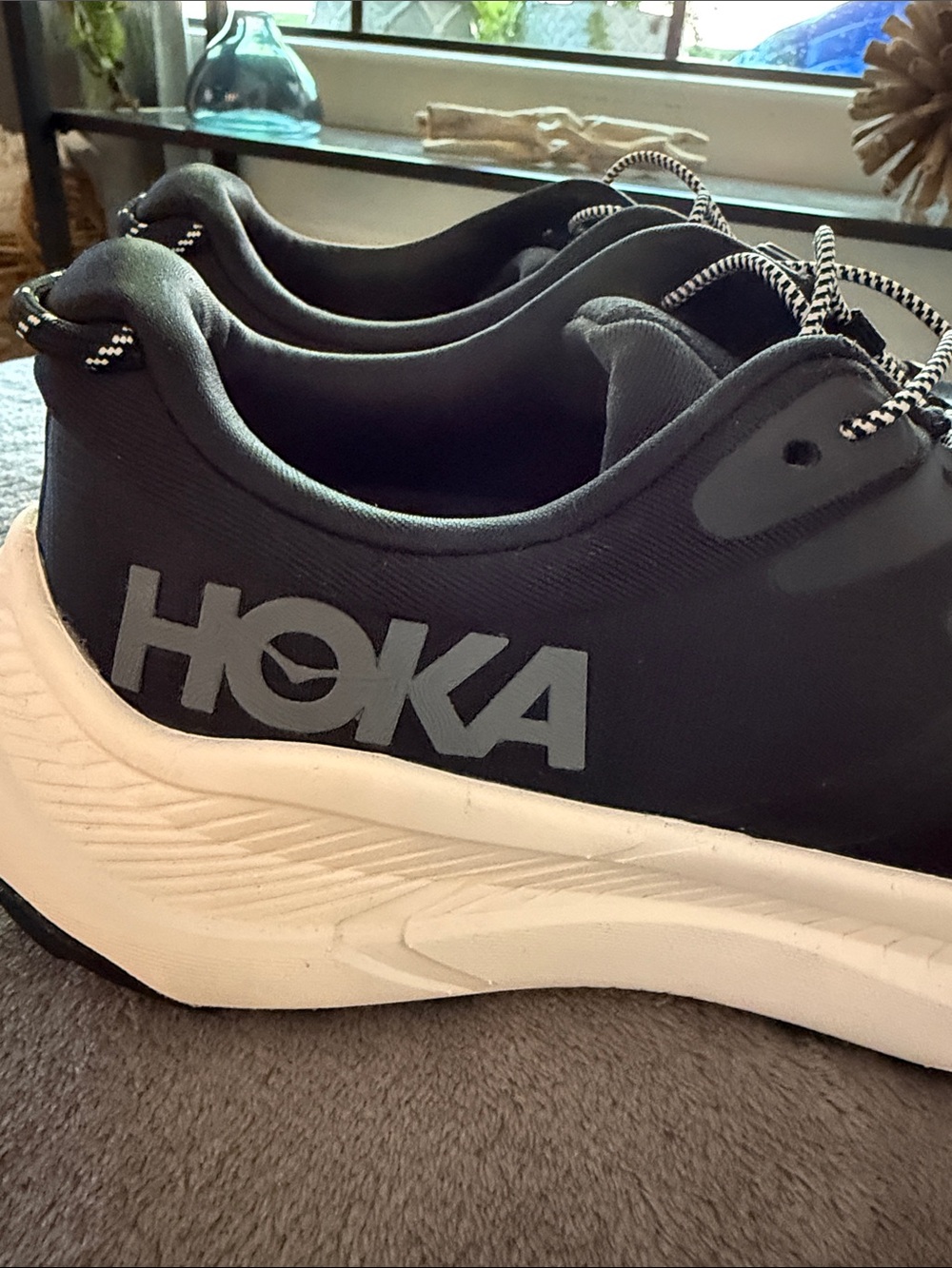 Hoka Men’s Black Trail Running Shoes 10.5B - Picture 2 of 6